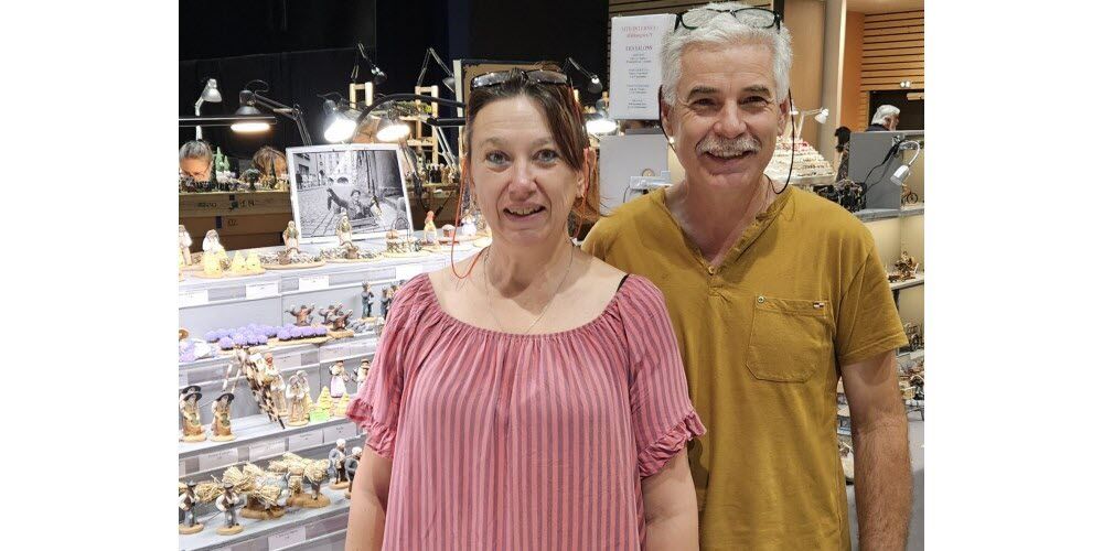 Les Santons Dusserre dans Le Dauphiné Libéré – Salon de Bollène 2023