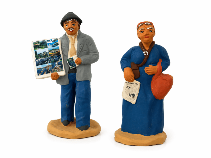 Vendeur et vendeuse de journaux et de cartes postale
